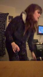 em__x webcam model stream image