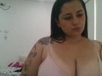 Mariana webcam bongacams model stream image