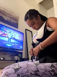 Your_Paris webcam stripchat model stream image