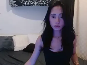 luvvnash webcam model stream image