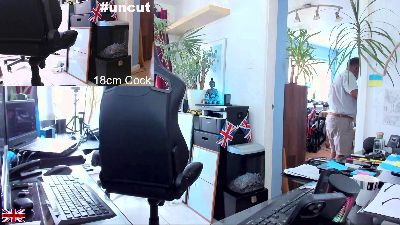 OnlineBossUK webcam model stream image