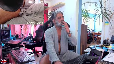 OnlineBossUK webcam model stream image