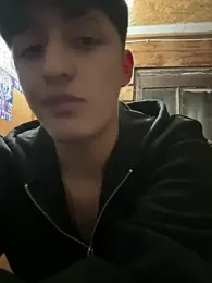 MartinUCH webcam model stream image