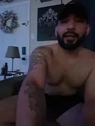 IdenticalBox4 webcam model stream image