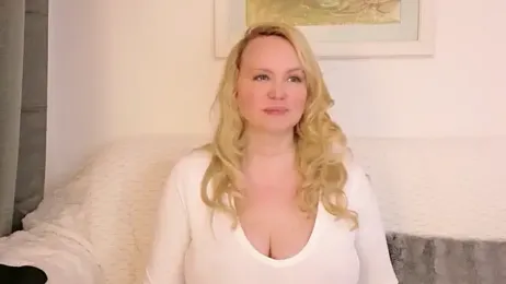 Sarah4you webcam model stream image