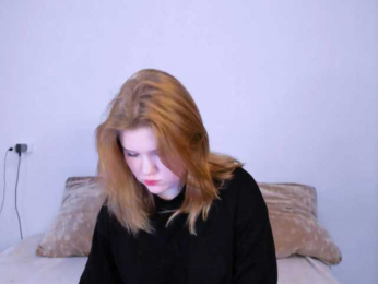 Lasey webcam model stream image