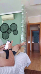 Arturito webcam model stream image