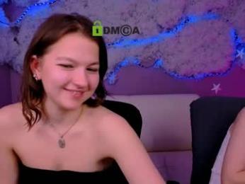 chloe_ley webcam model stream image