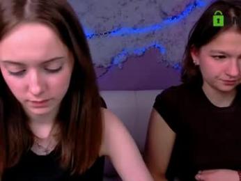 chloe_ley webcam model stream image