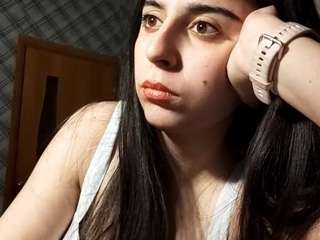 ellaandersen webcam camsoda model stream image