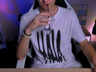 john-lik webcam model stream image