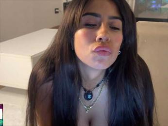 JuliaMendes webcam model stream image