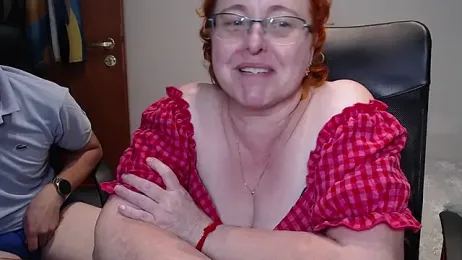 JoannaAndNeighbour webcam model stream image