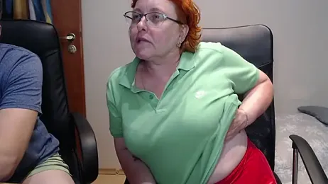 JoannaAndNeighbour webcam model stream image