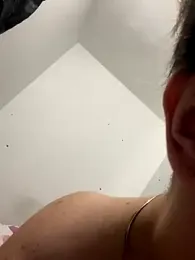 MaxCooper1 webcam model stream image