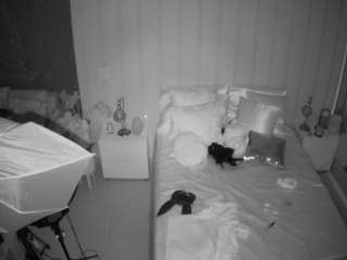 voyeurcam-casa-salsa-bedroom-1 webcam model stream image