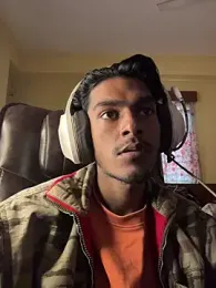 RavenKisses webcam stripchat model stream image