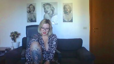 Miss_Lady_Kaos webcam model stream image