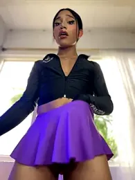 Emaa- webcam stripchat model stream image