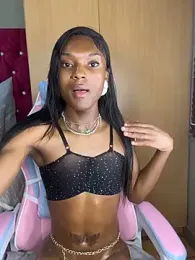 LatoyaPosh webcam model stream image