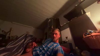 DeluxeCD47 webcam model stream image