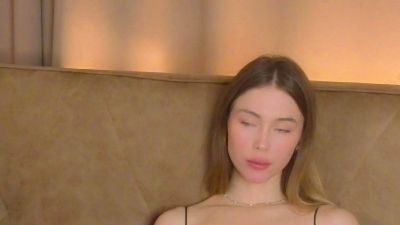 SharanBarthlow webcam model stream image