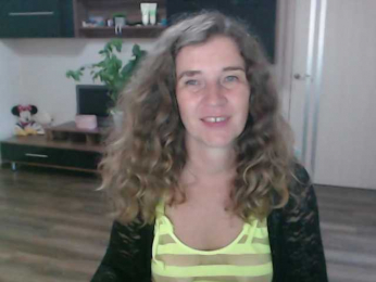 SophiaBoone webcam model stream image