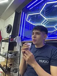 Stick_ledom webcam model stream image