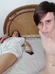 Milfvalesk webcam model stream image