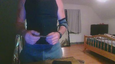 Hungthickbrit50 webcam model stream image