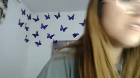 Anny-Fox webcam model stream image