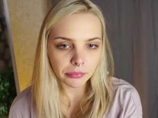 marianelin webcam model stream image