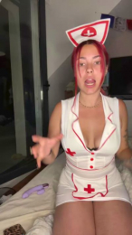 Natasha_vuzi webcam model stream image