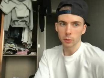 alexander0_ webcam model stream image
