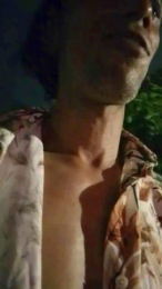 Burtonbell webcam model stream image