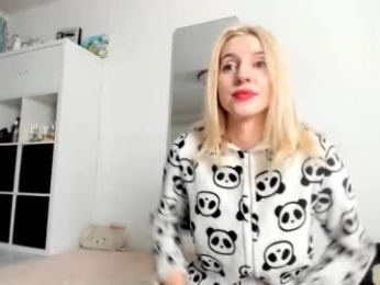 kenziedawton webcam model stream image