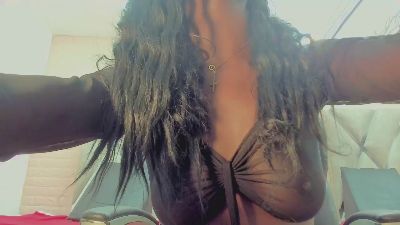 TinaSnow_ webcam model stream image