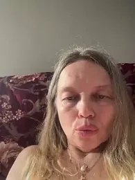 Susanel webcam model stream image