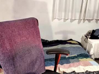 little_savage webcam model stream image