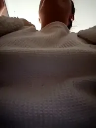 Lesly_10- webcam model stream image