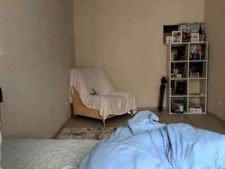 milliimolly webcam model stream image