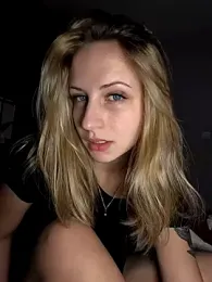 emma4xxx webcam model stream image