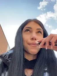 ilariea_girl webcam model stream image