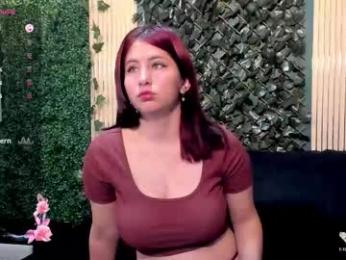 lucy_and_karoline webcam model stream image