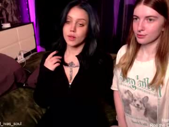 threesomebabes webcam model stream image