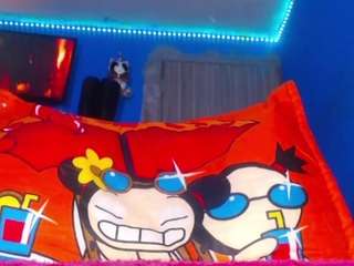 scarleth-9-inches webcam camsoda model stream image