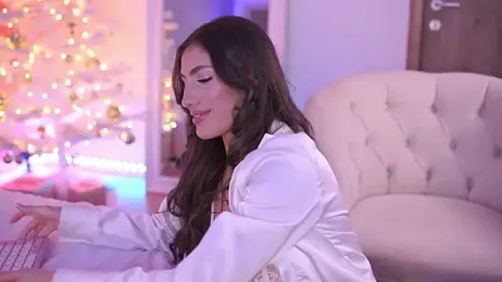 OhhAisha webcam model stream image