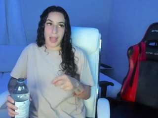 lokuralife webcam model stream image