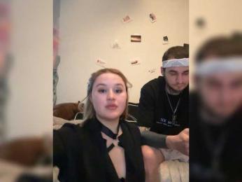 Foxirox webcam bongacams model stream image