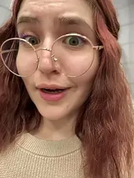 meow_girl webcam model stream image